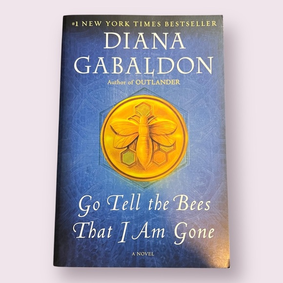 Diana Gabaldon Outlander Series books 5-9 - Picture 14 of 16